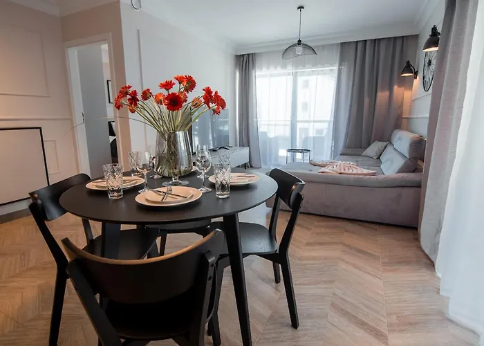 Invest Centrum Park 7 *