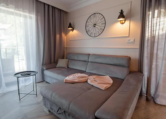 Invest Centrum Park 7 *